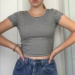 Brandy melville stripped crop top